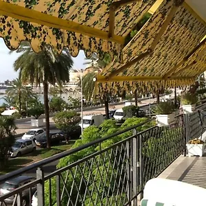 Smartworking And Relax On The Beach, Seaview Appartement